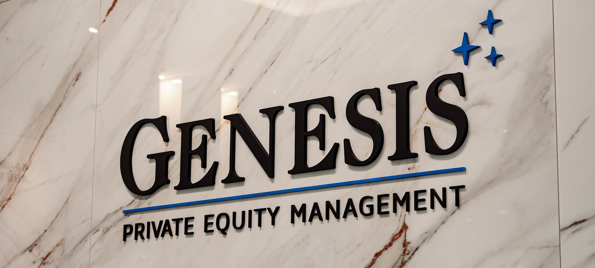 제네시스 파라이빗 에쿼티 Genesis Private Equity 로고 따듯함 고급스러움 웅장함 우아함 모던 대리석